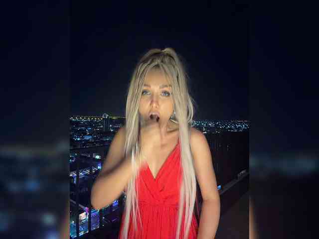 Sonya-Love webcam