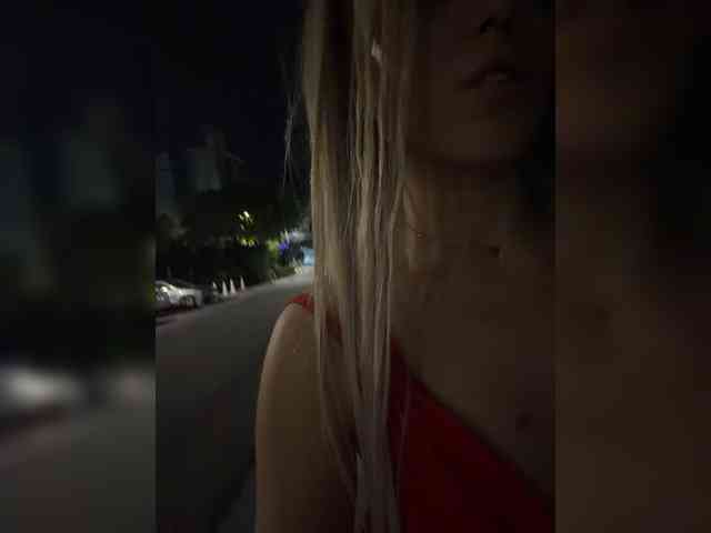 online cam Sonya-Love