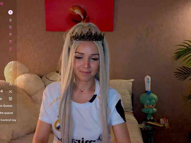 Sonya-Love webcam