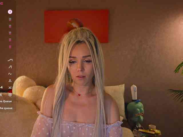 Sonya-Love webcam