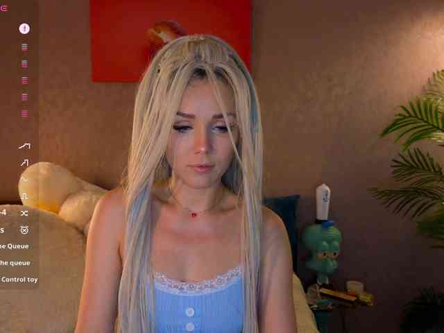 Sonya-Love webcam