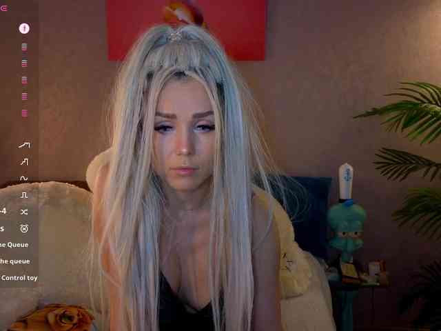 Sonya-Love webcam