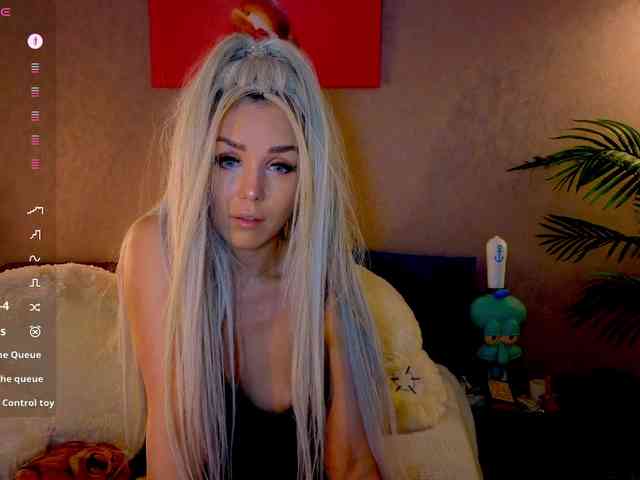 Sonya-Love webcam
