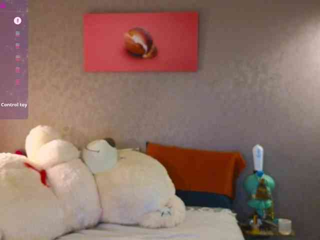 Sonya-Love webcam