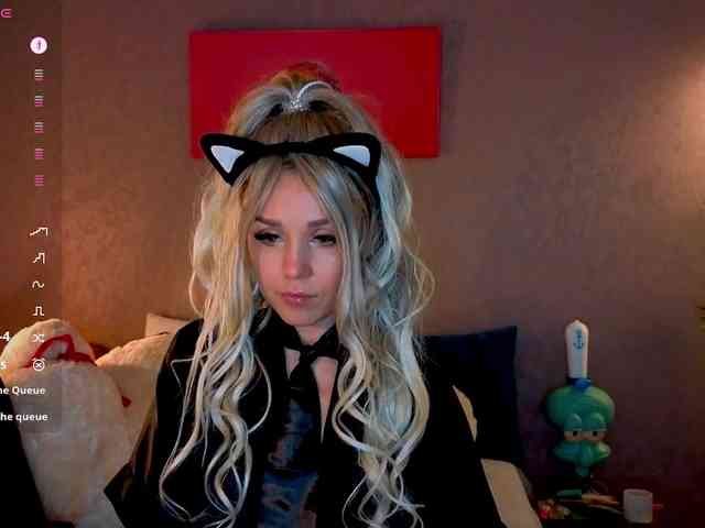 Sonya-Love webcam