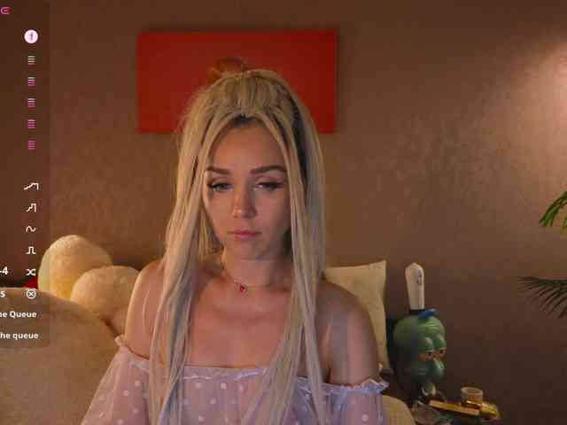 Sonya-Love webcam