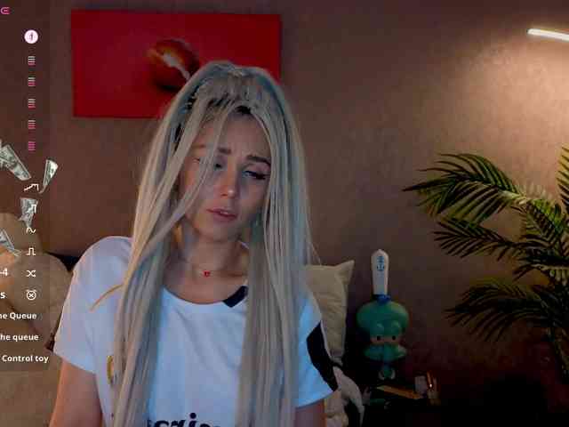 Sonya-Love webcam