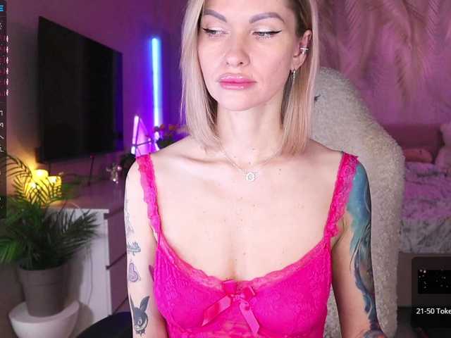 Break-me-Shake-me's BongaCams show and profile