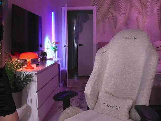 Break-me-Shake-me webcam