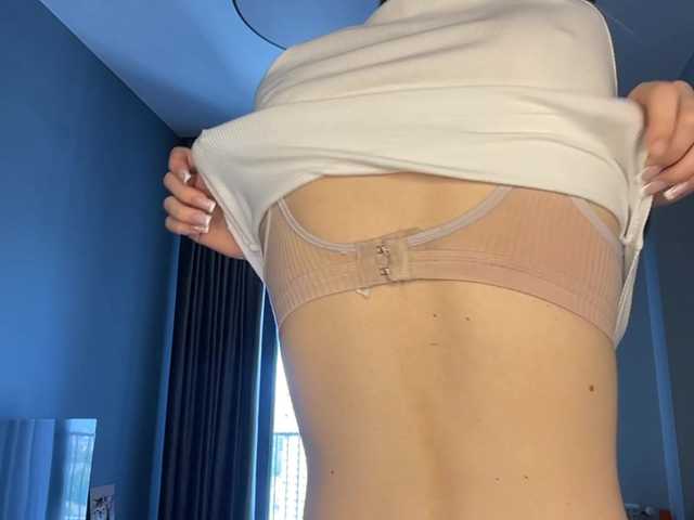 TyeshaDirksen Live Cam on BongaCams
