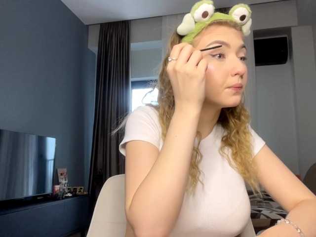 TyeshaDirksen live cam on BongaCams