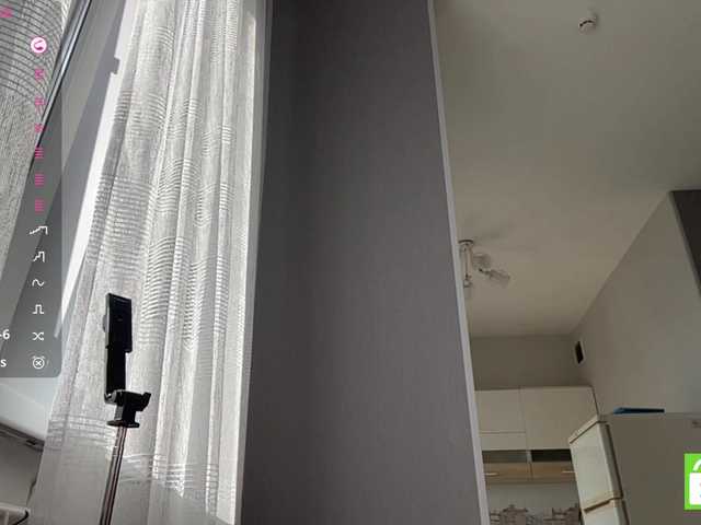 TyeshaDirksen's BongaCams show and profile