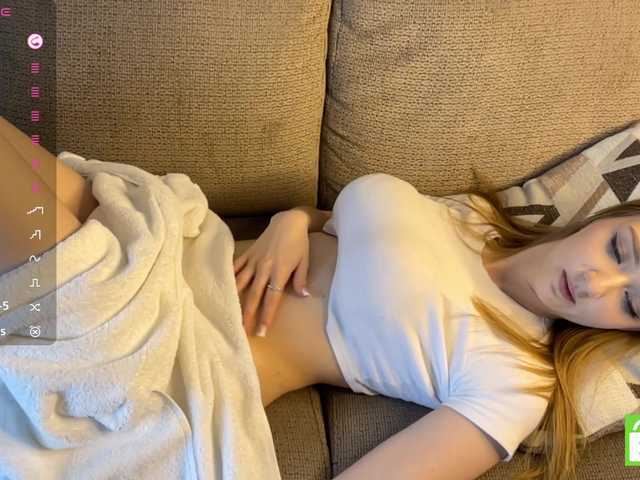 TyeshaDirksen live cam on BongaCams