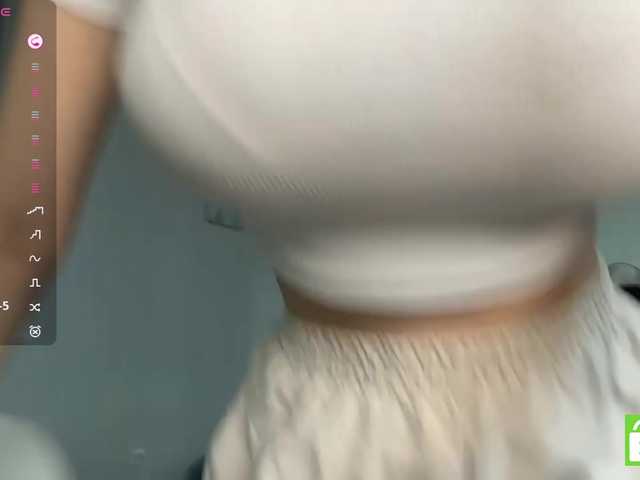 TyeshaDirksen