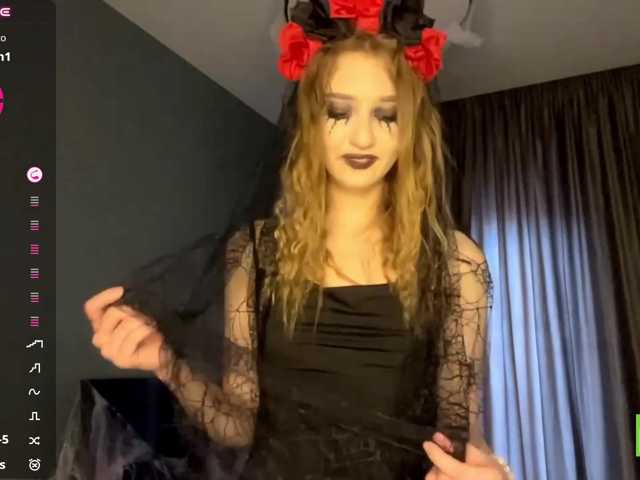 TyeshaDirksen live cam on BongaCams