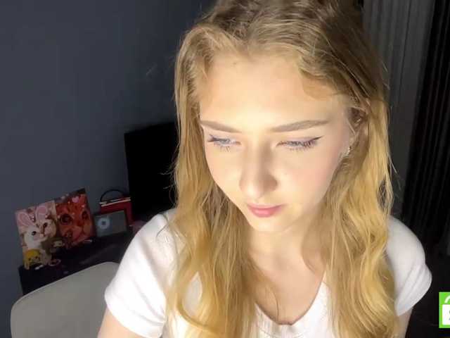 TyeshaDirksen live cam on BongaCams