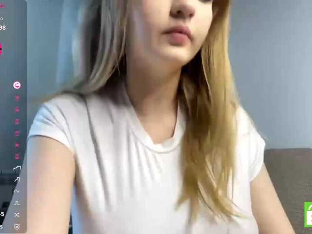 TyeshaDirksen live cam on BongaCams