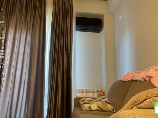 TyeshaDirksen live cam on BongaCams