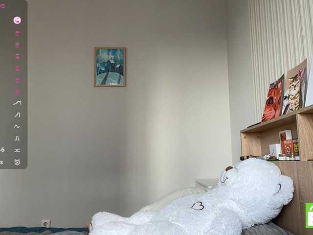 TyeshaDirksen's BongaCams show and profile