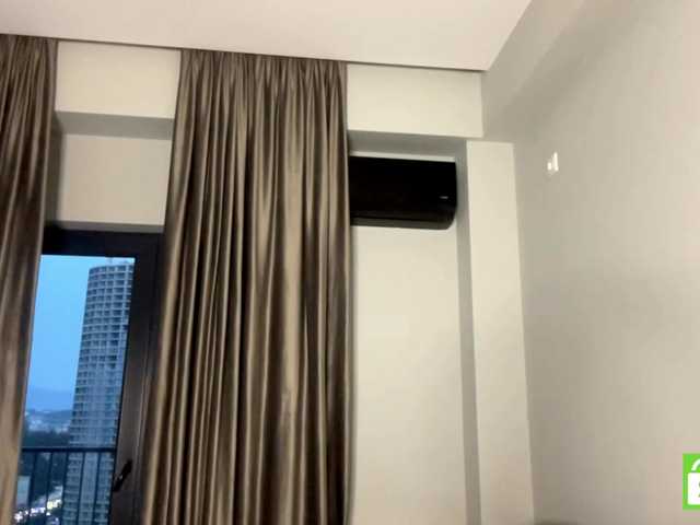TyeshaDirksen live cam on BongaCams