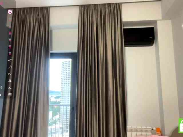Modèle: TyeshaDirksen