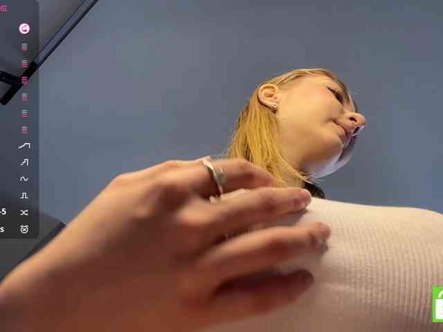 TyeshaDirksen webcam
