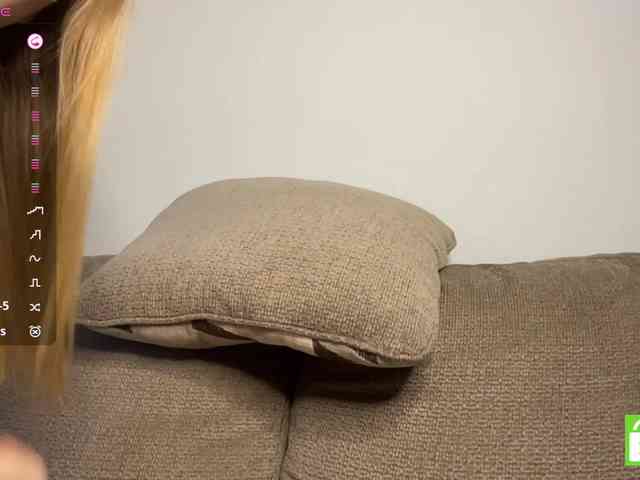 TyeshaDirksen webcam