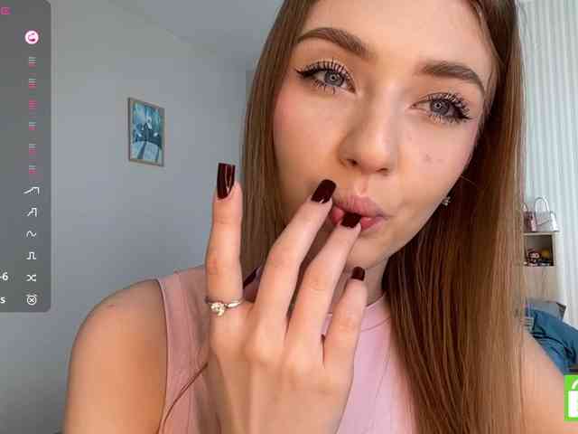 TyeshaDirksen webcam