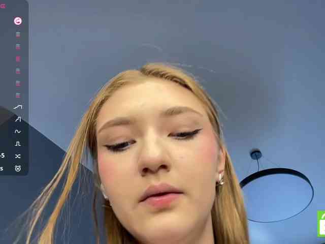 TyeshaDirksen webcam