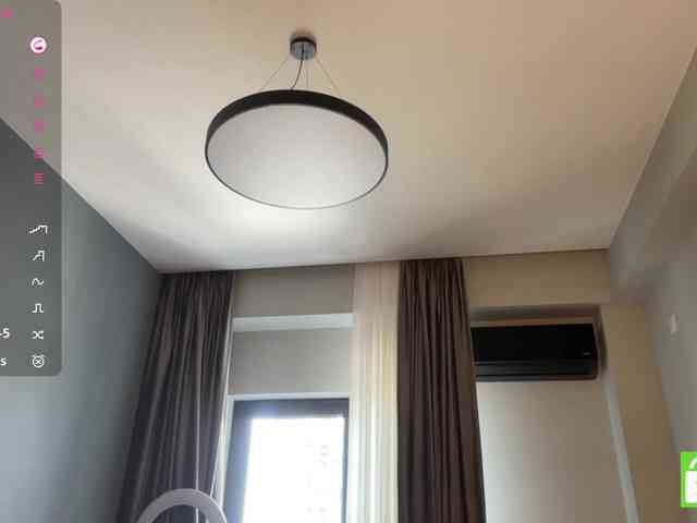Modèle: TyeshaDirksen