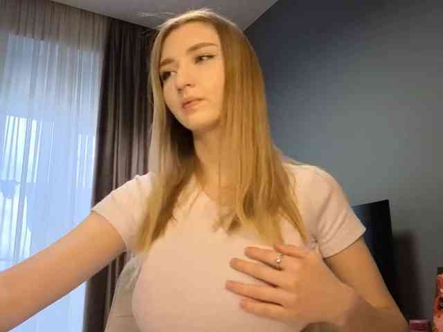 TyeshaDirksen webcam