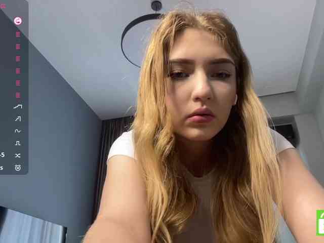 TyeshaDirksen webcam