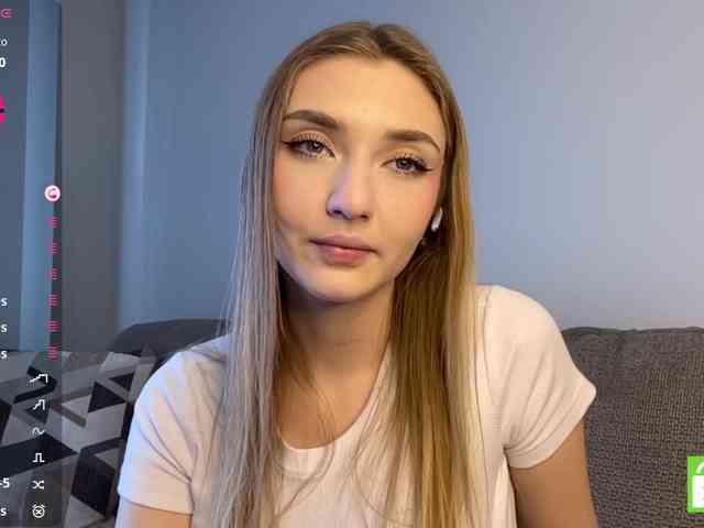 TyeshaDirksen webcam