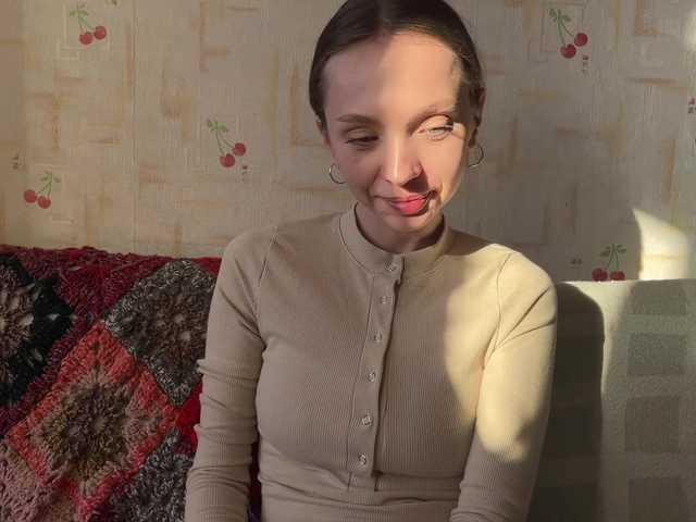 SeptemberRarogal's BongaCams show and profile