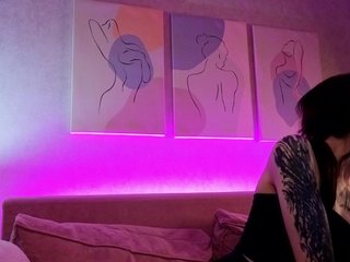 Ellen-Hops Porn Show
