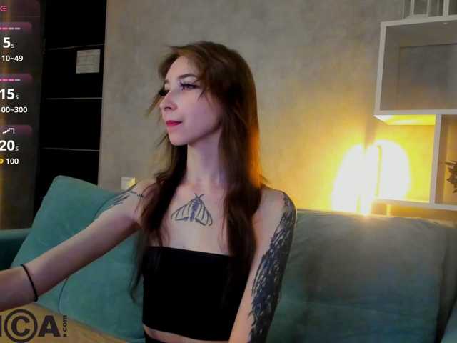 Ellen-Hops live cam on BongaCams