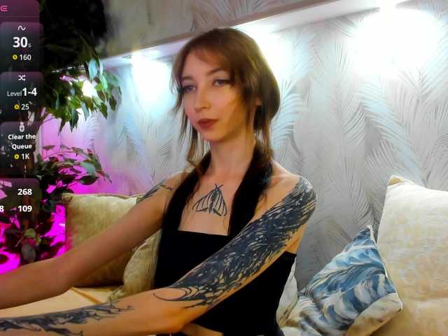 Ellen-Hops live cam on BongaCams