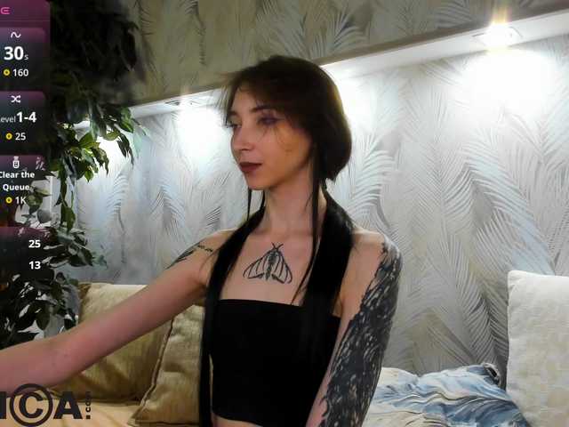 Ellen-Hops live cam on BongaCams