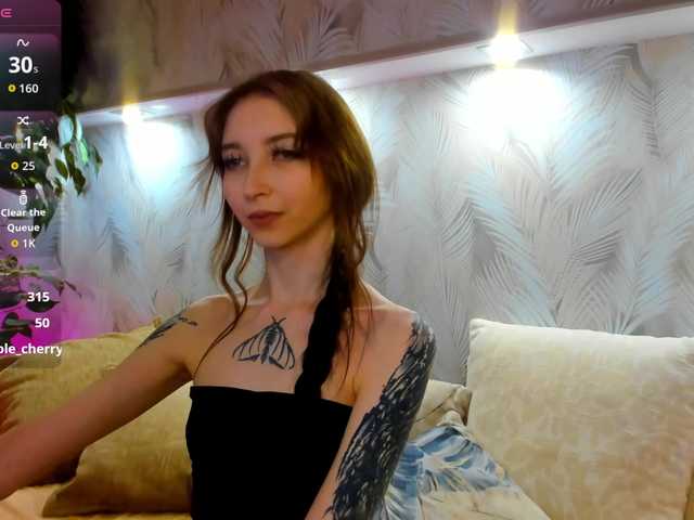 Ellen-Hops live cam on BongaCams