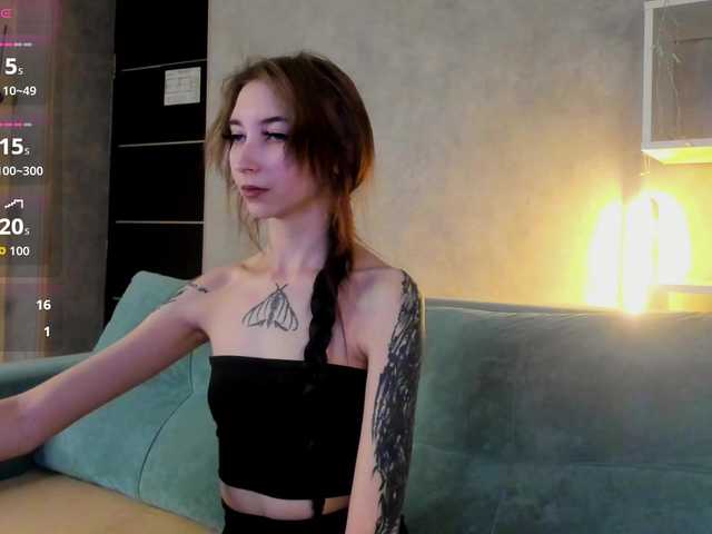 Ellen-Hops live cam on BongaCams