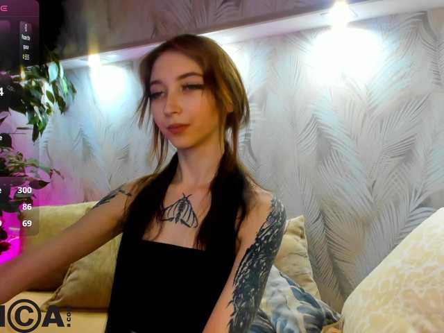 Ellen-Hops live cam