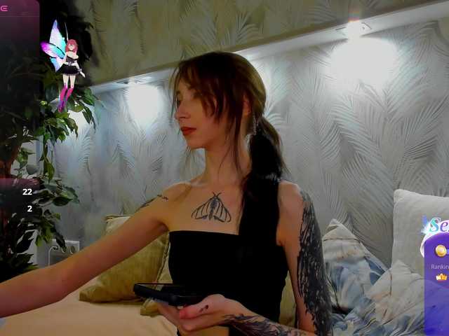Ellen-Hops live cam on BongaCams