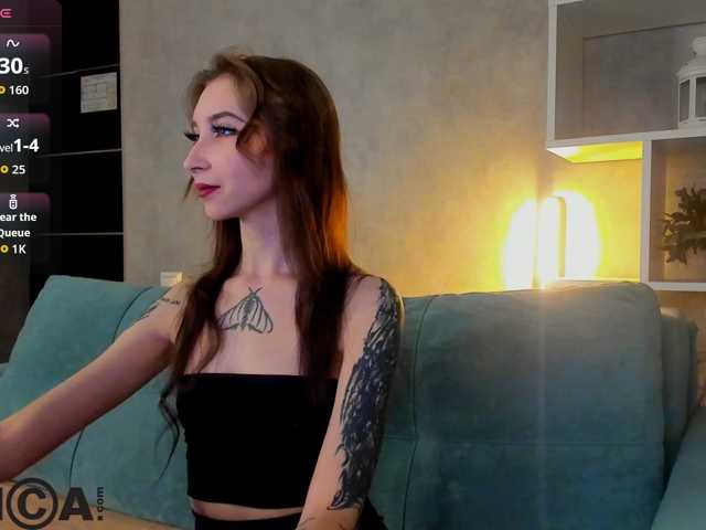Ellen-Hops live cam on BongaCams