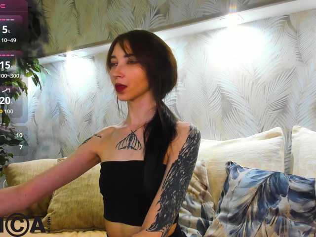 Ellen-Hops live cam on BongaCams