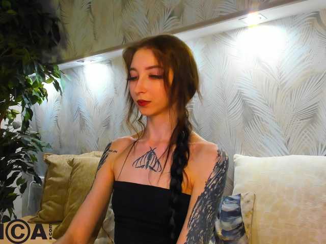 Ellen-Hops live cam on BongaCams