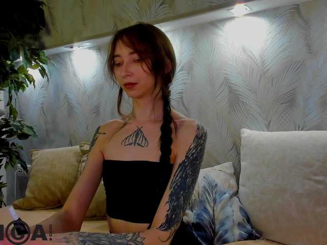 Ellen-Hops live cam on BongaCams