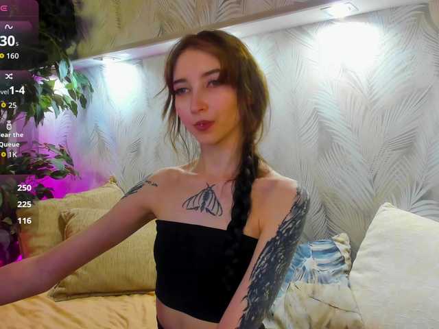 Ellen-Hops live cam on BongaCams