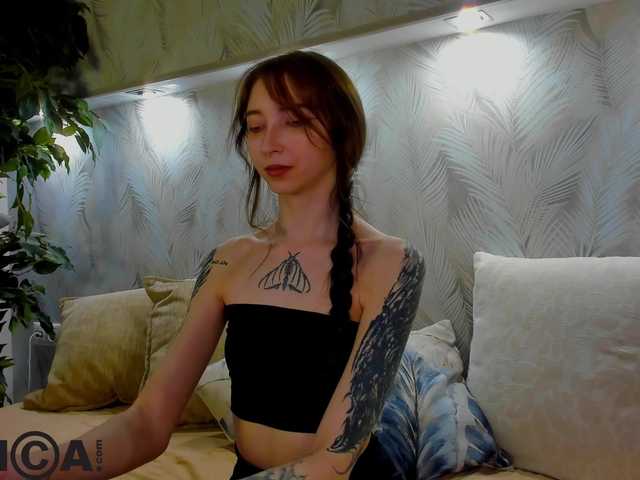 Ellen-Hops live cam on BongaCams