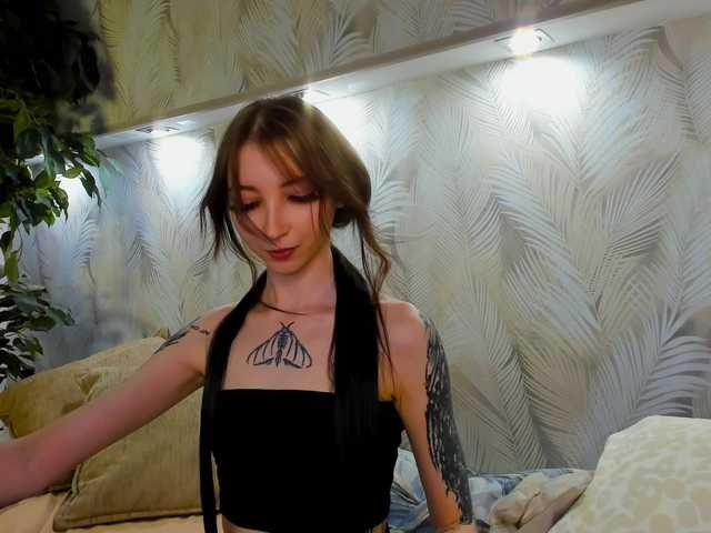 Ellen-Hops live cam on BongaCams