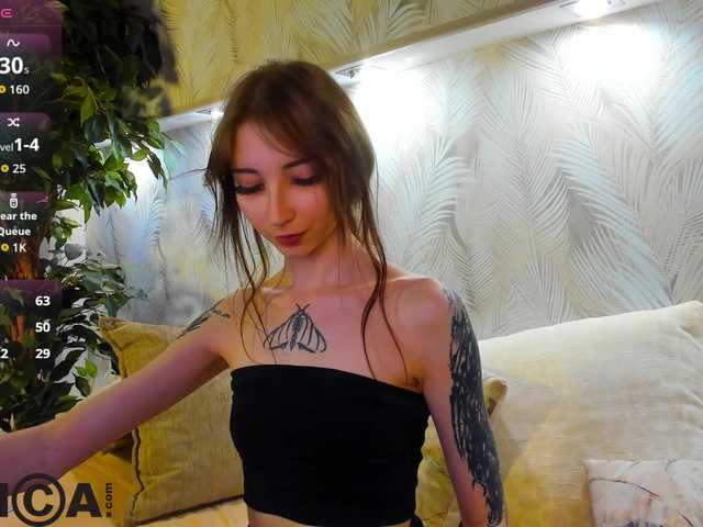 Ellen-Hops live cam on BongaCams